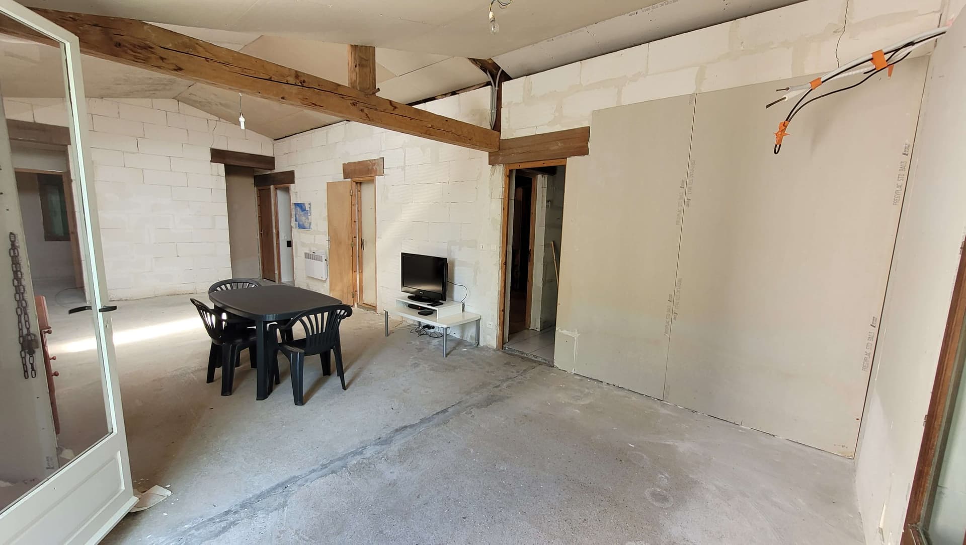 Rénovation globale d'une maison - Photo 2